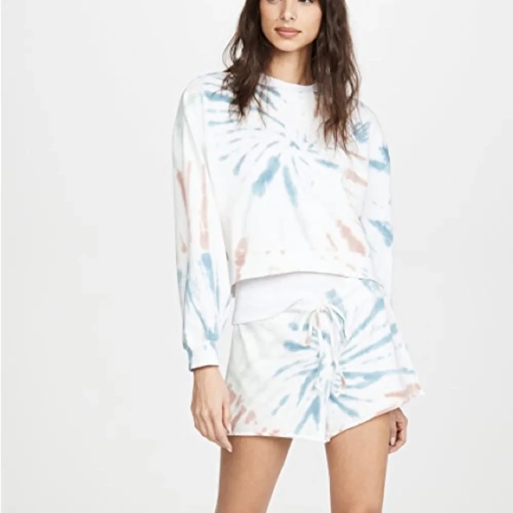 Sweatshirt✨ - Picture 3 of 9